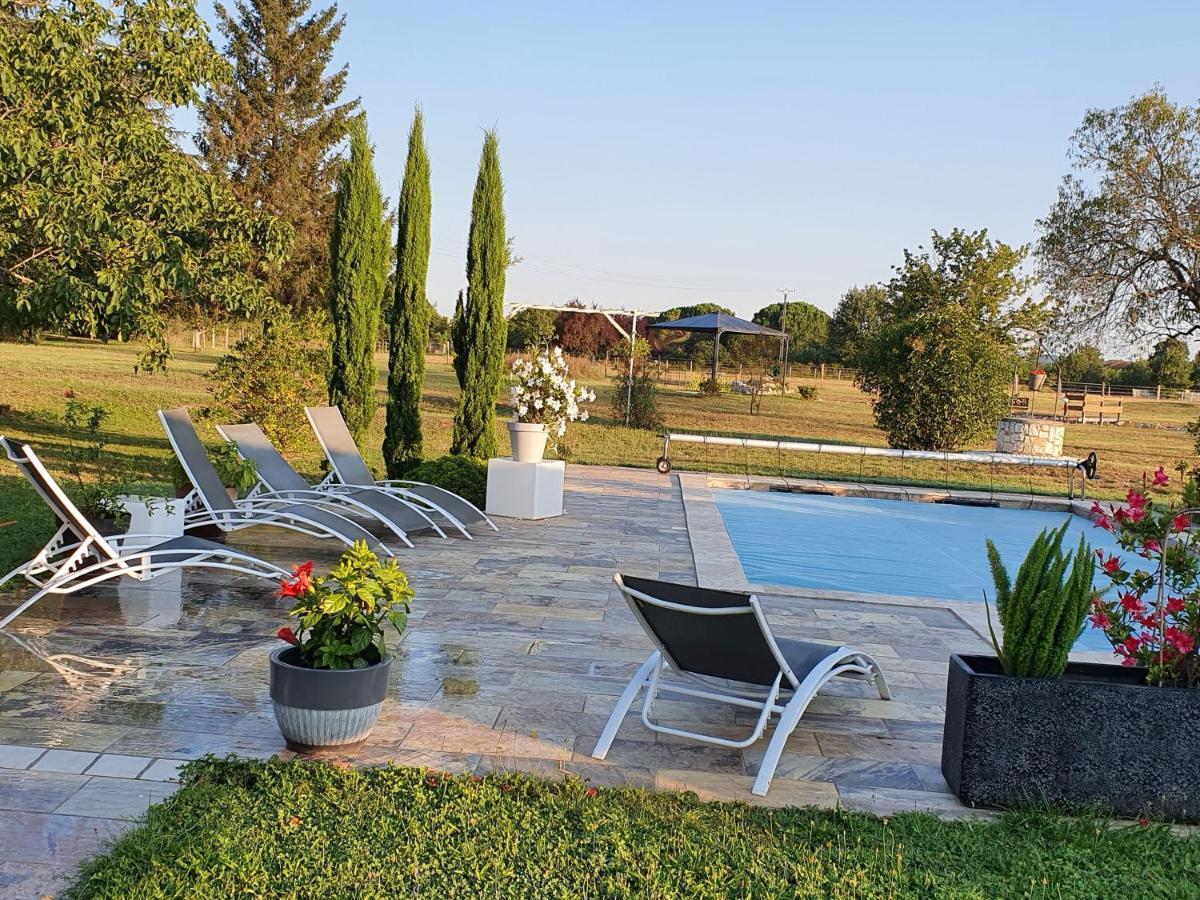 Domaine Christanna Bed and Breakfast Lisle-sur-Tarn Exteriör bild